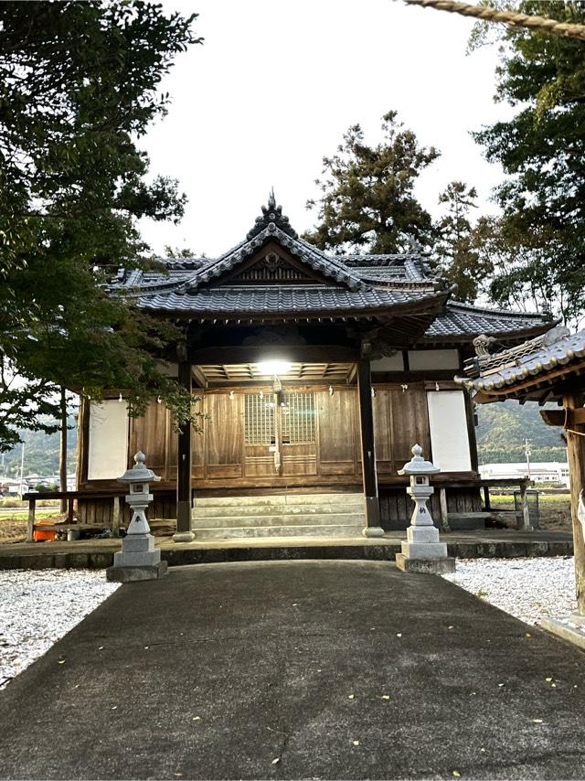 徳島県三好市三野町芝生87 勢力神社の写真1