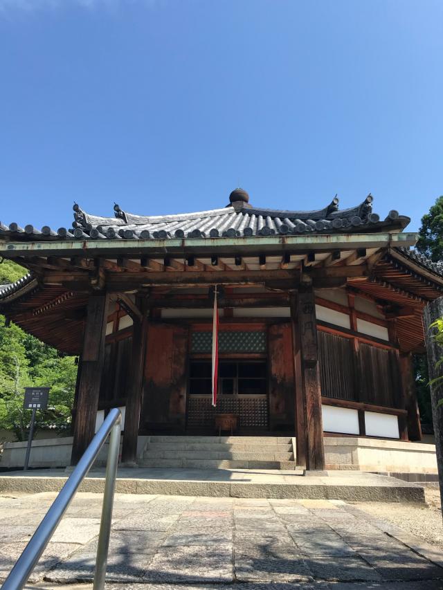 法隆寺西円堂の写真1