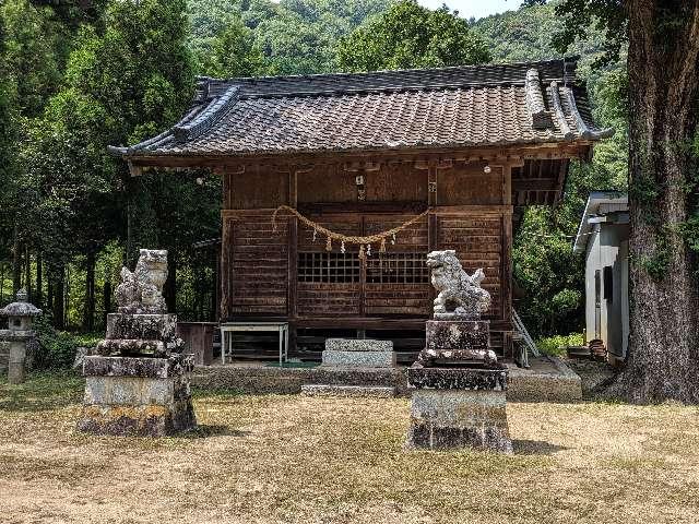 神明社の写真1