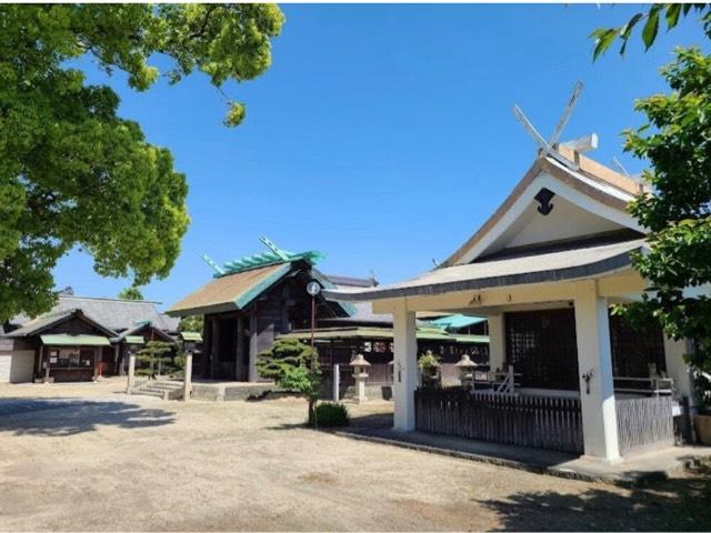 三重県四日市市富田2-16-4 鳥出神社の写真5