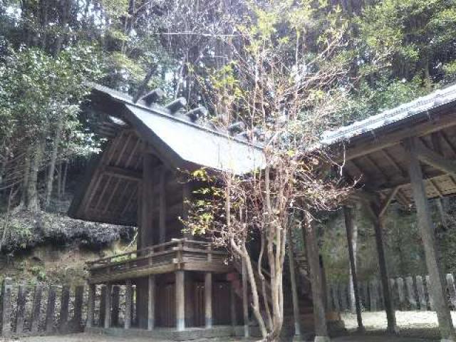 三重県亀山市両尾町3414 彌牟居神社の写真1
