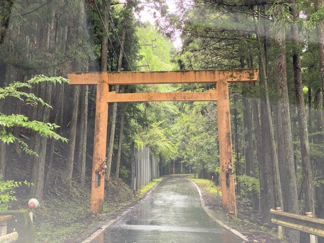 三重県津市美杉町川上3498 若宮八幡宮の写真2