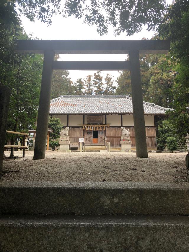 神館神社の写真1