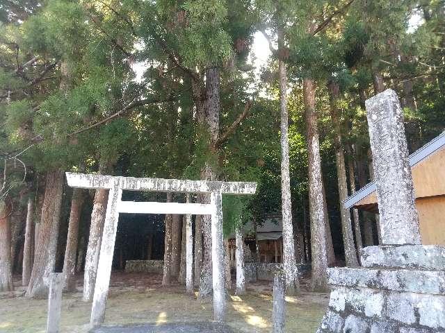 三重県南牟婁郡紀宝町平尾井 2089 平尾井神社の写真2