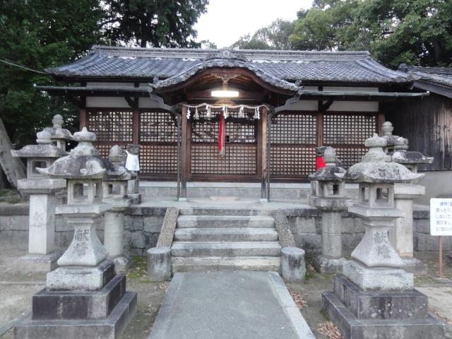 大阪府高槻市須賀町14-12 冠須賀神社の写真3