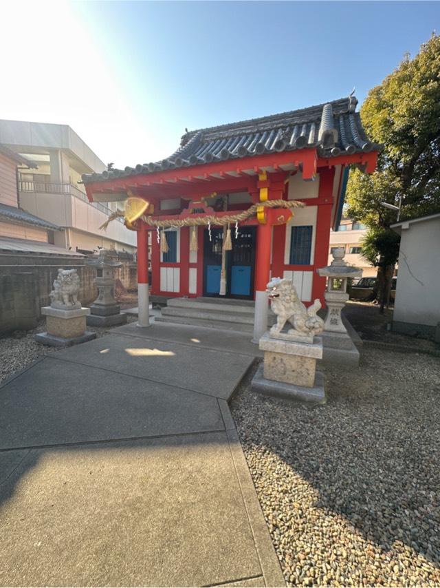 下食満稲荷神社の写真1