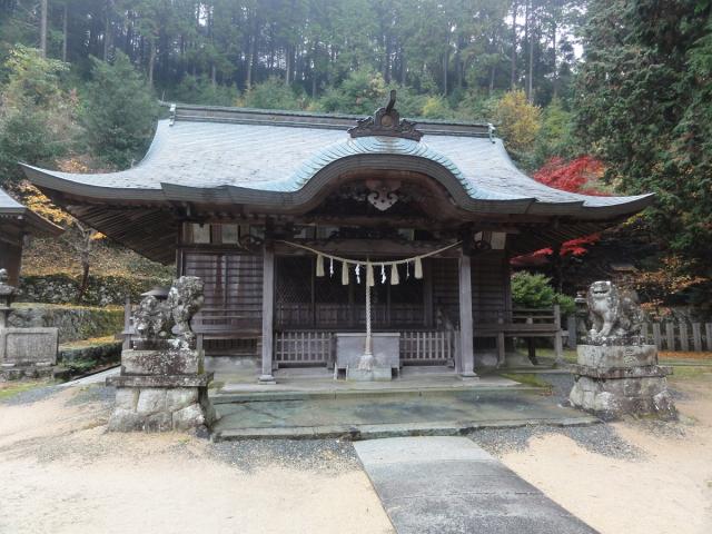 兵庫県丹波市氷上町新郷1860 伊尼神社の写真2