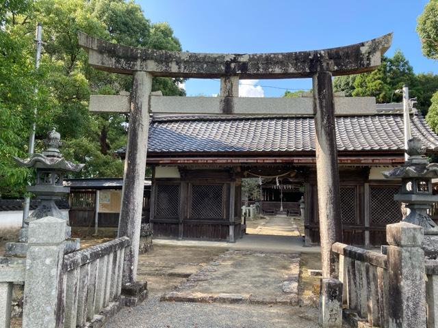 兵庫県丹波市市島町梶原533-1 鴨神社の写真2