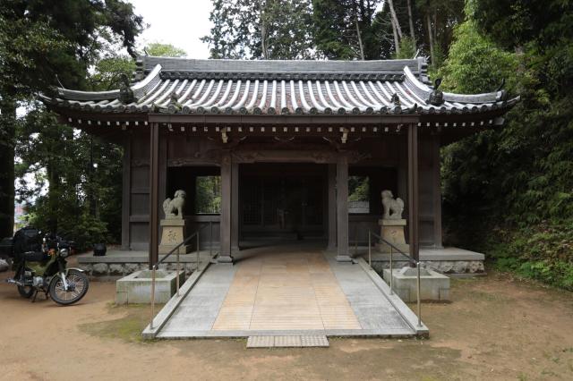 兵庫県姫路市御立東5-16-1 竃神社の写真1