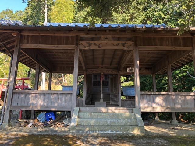 兵庫県神崎郡市川町上牛尾2112-12 塩谷神社の写真1