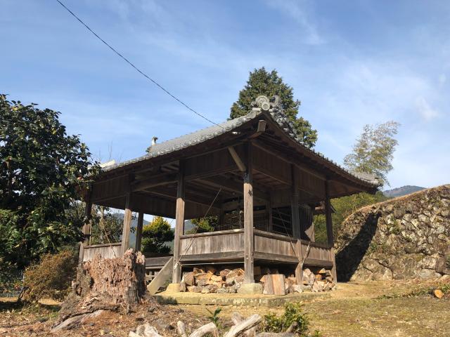 兵庫県神崎郡市川町上牛尾2112-12 塩谷神社の写真2