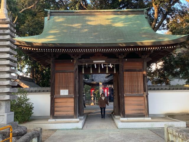 小宅神社の写真1