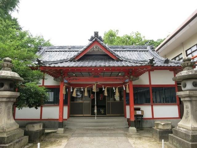 春日神社の写真1