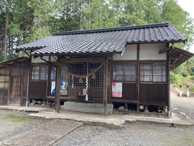 戸島神社の写真1