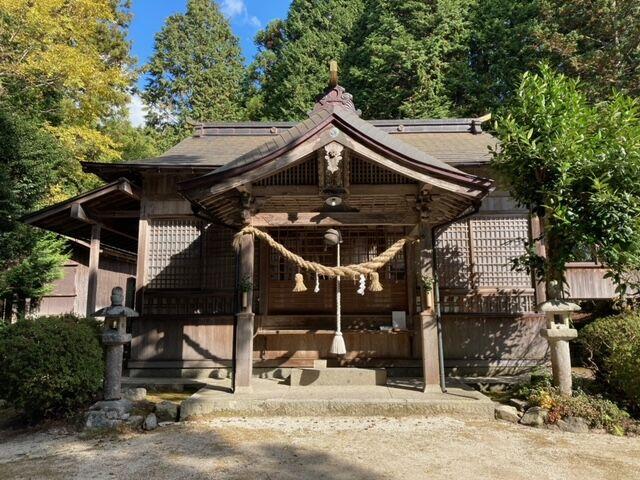 泉いわ神社の写真1