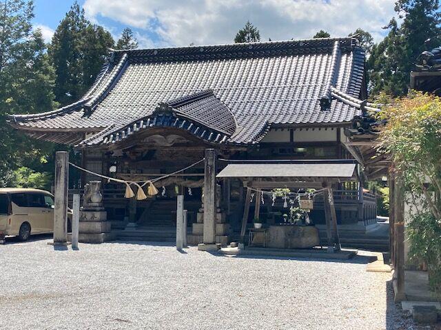 岩山神社の写真1
