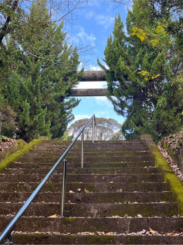 山口県宇部市大字西万倉四九六番地 万倉護国神社の写真4