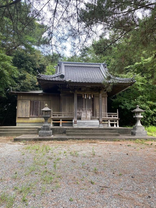 山口県長門市東深川藤中 赤崎神社の写真1