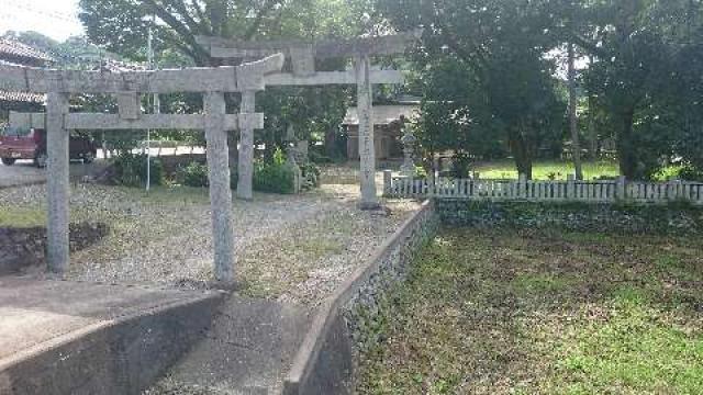 徳島県美馬市穴吹町穴吹字楠ノ本21 八幡神社の写真2
