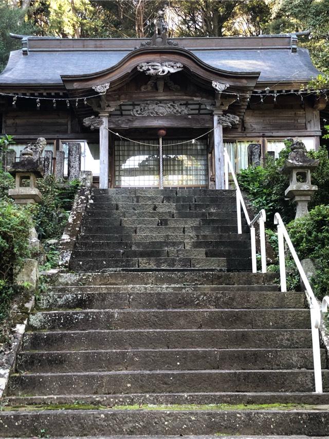 敷島神社の写真1
