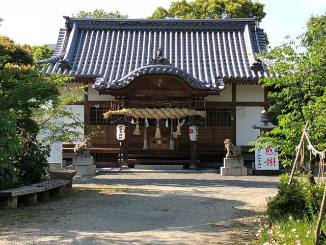 香川県観音寺市流岡町820-1 加麻良神社の写真2