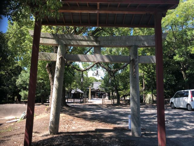 東鴨神社の写真1