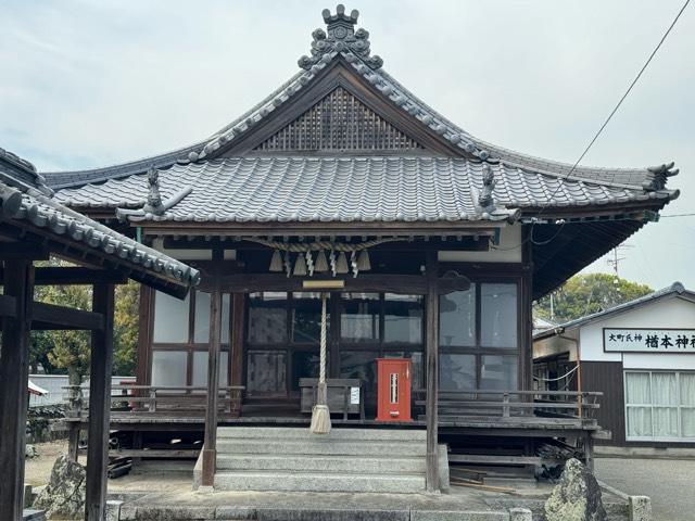 楢本神社の写真1