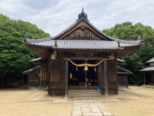 愛媛県松山市神浦７３４番地 瀧神社（神浦）の写真1