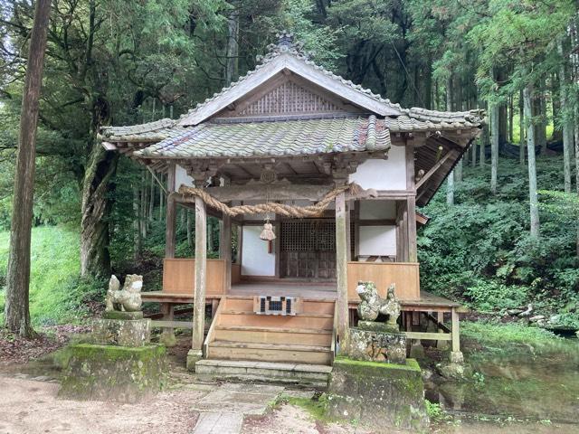愛媛県喜多郡内子町石畳甲１７３９ 弓削神社の写真2