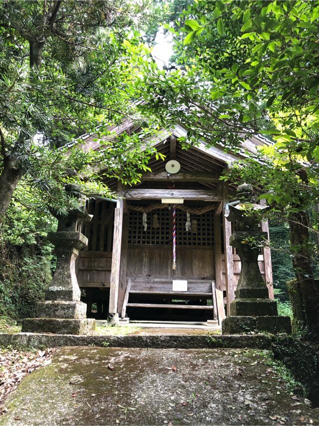 愛媛県宇和島市三間町音地甲1585番地 白鬚神社の写真3