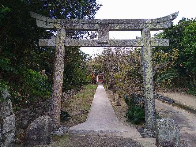 新田神社の写真1