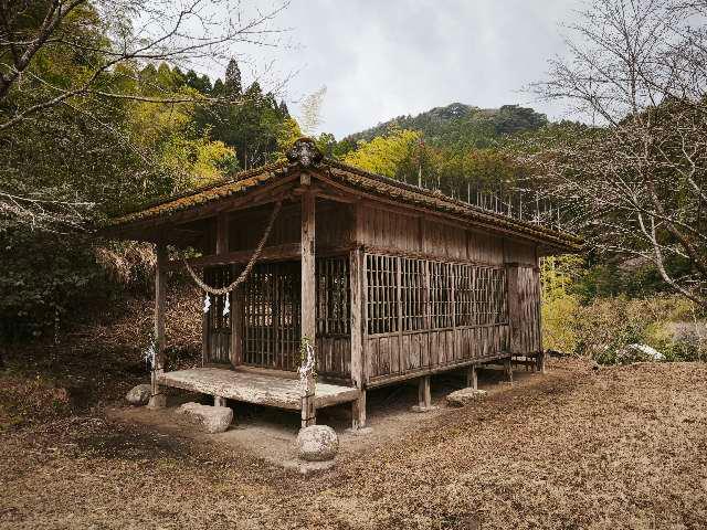 鹿児島県姶良市蒲生町白男1309-1 阿良波須神社の写真3