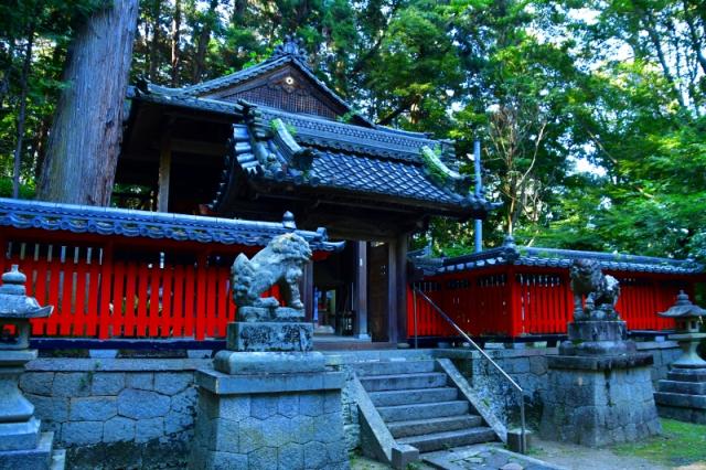 滋賀県大津市南郷5-4-9 御霊神社の写真1