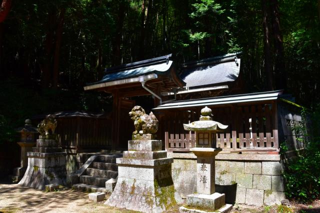 滋賀県大津市石居1-9-25 神立神社の写真1