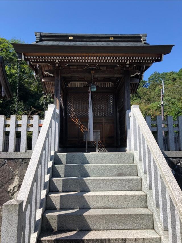 滋賀県大津市大鳥居10-37 稲荷神社の写真1