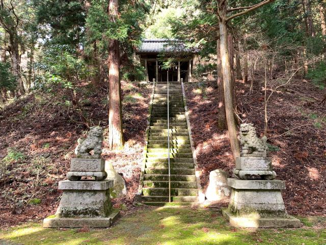 伊吹神社の写真1