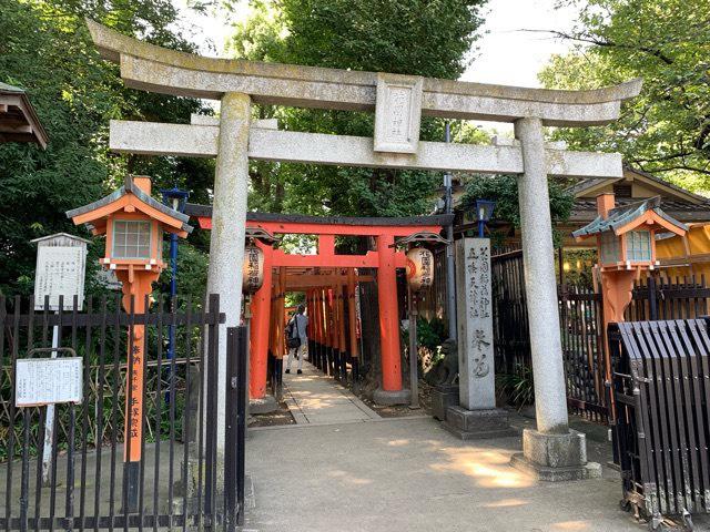 東京都台東区上野公園4-17 花園稲荷神社（忍岡稲荷）の写真6