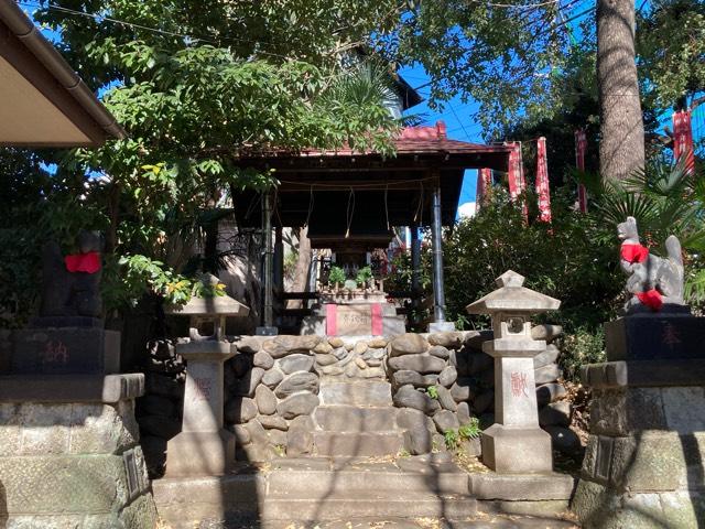 東京都荒川区西日暮里4-7-34 向陵稲荷神社の写真3
