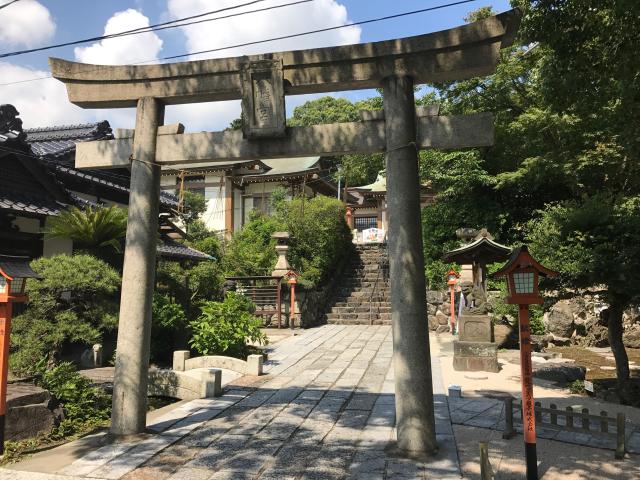 到津八幡神社の写真1