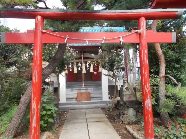 東京都板橋区赤塚1-7-9 中田出世稲荷神社の写真3