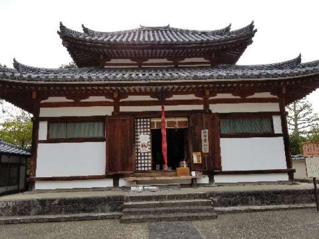 奈良県奈良市雑司町 東大寺 四月堂（三昧堂）の写真2