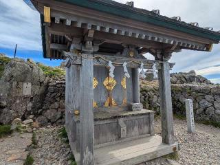 白山比咩神社奥宮の参拝記録(だーよしさん)