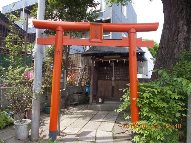 東京都品川区北品川2-28-9 北浜三社稲荷神社の写真2
