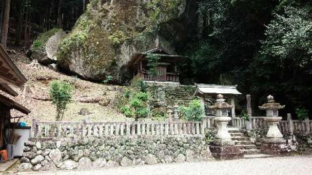 奈良県吉野郡吉野町矢治1 岩神神社の写真3