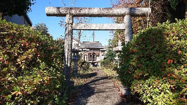 東京都調布市若葉町3-12-6 田中稲荷神社の写真2