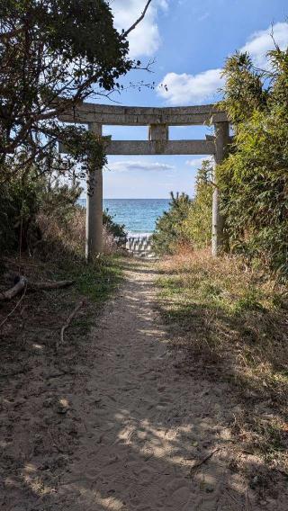 年毛神社の参拝記録(こまいぬおさん)