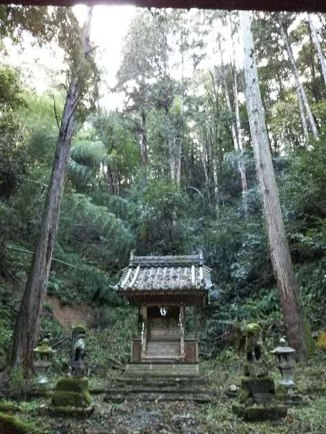 京都府舞鶴市字行永小字椿 藤森神社の写真3