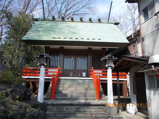 東京都新宿区下落合2-10-5 東山藤稲荷神社の写真2