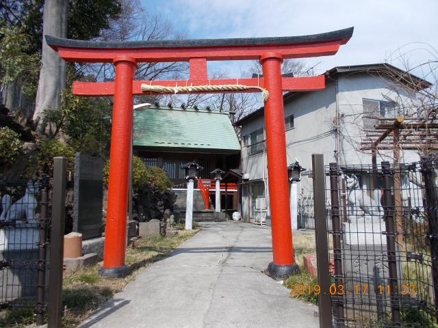 東京都新宿区下落合2-10-5 東山藤稲荷神社の写真3