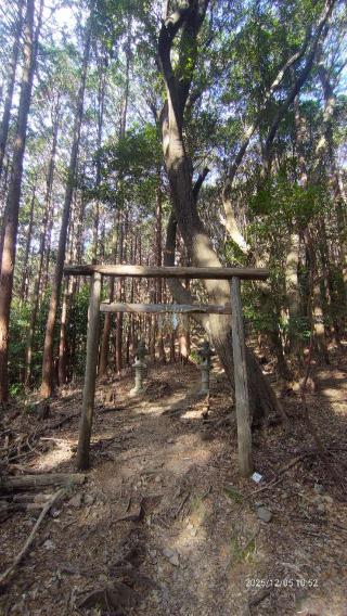 恵利原の水穴(天の岩戸)の参拝記録(あにぃさん)